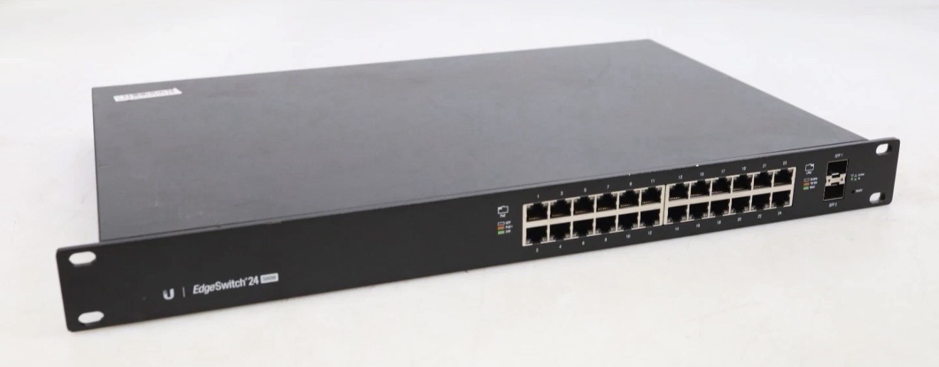 Ubiquiti EdgeSwitch 24 Lite ES-24-LITE 24-Port Gigabit Managed Switch 2x SFP
