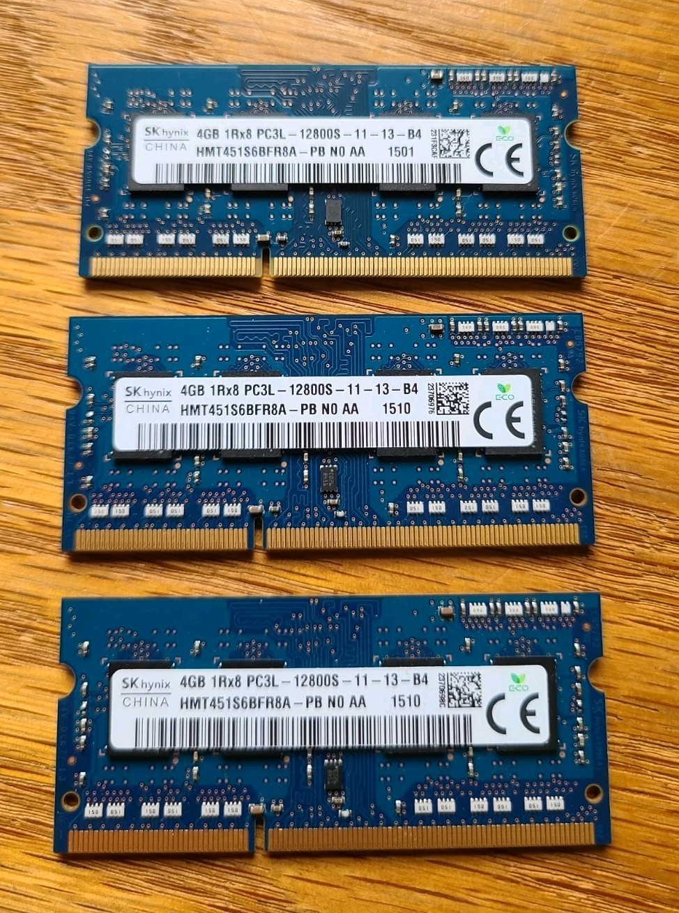SK Hynix 12GB (3x4GB) 1Rx8, PC3L-12800S-11-13-B4, HMT451S6BFR8A-PB RAM