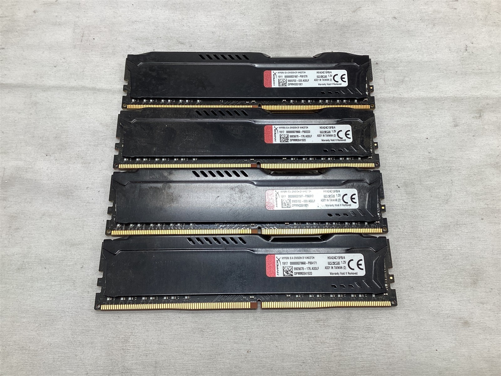 *KIT OF 4* Kingston HyperX Fury DDR4-2400 4x4GB HX424C15FB/4