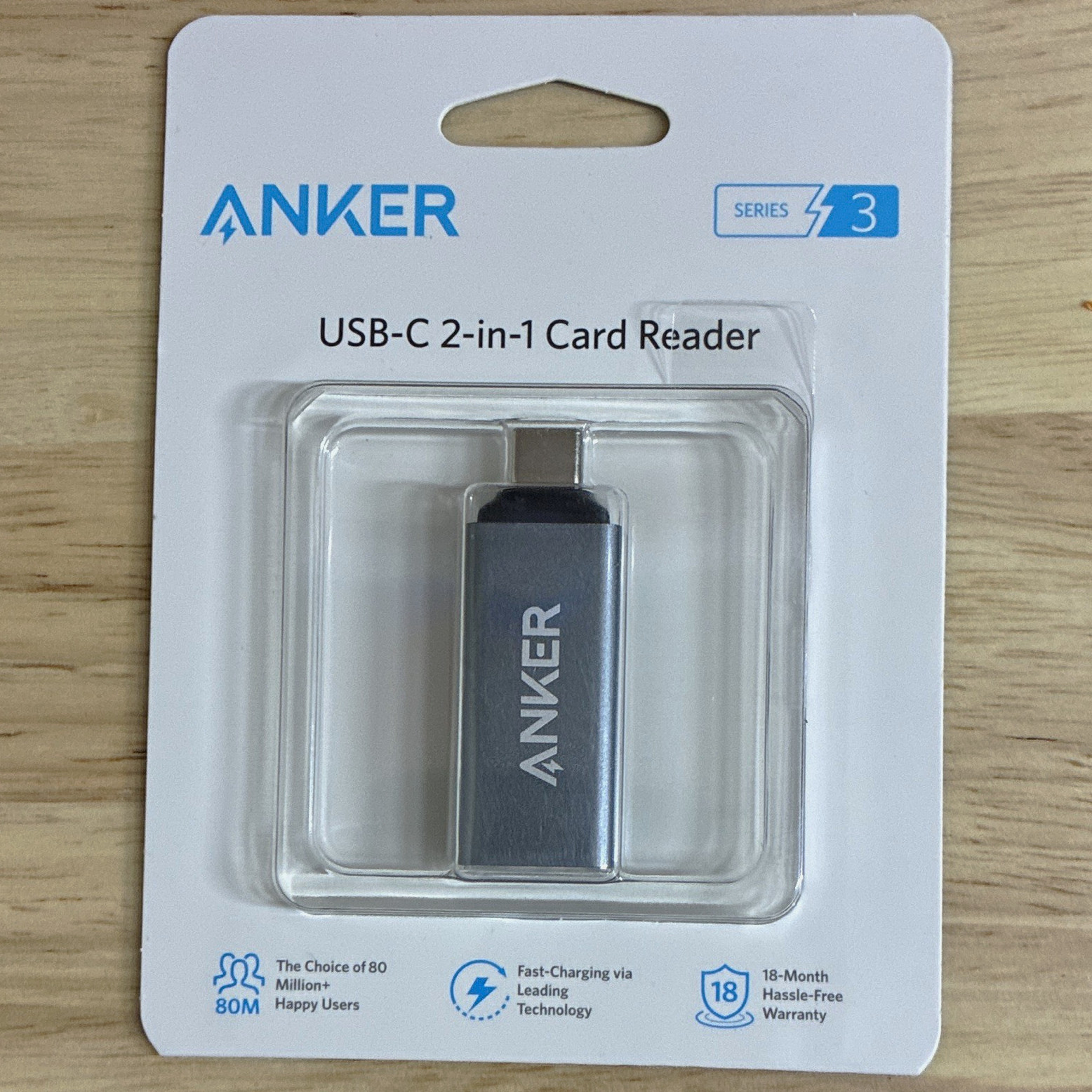 Anker Series 3 USB-C 2-in-1 Card Reader SD/microSD, Model A8370