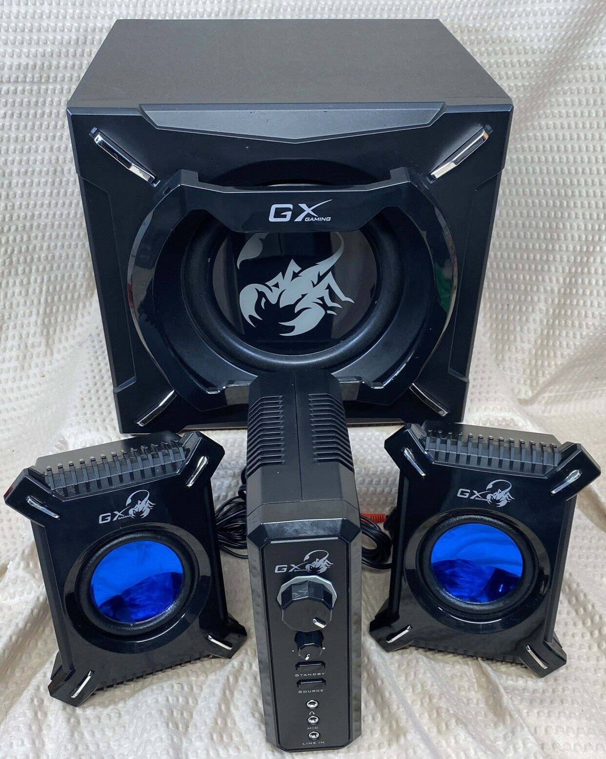 Genius GX Gaming Multimedia 4-Piece Speaker System SW-G2.1 2000 TESTED WORKING