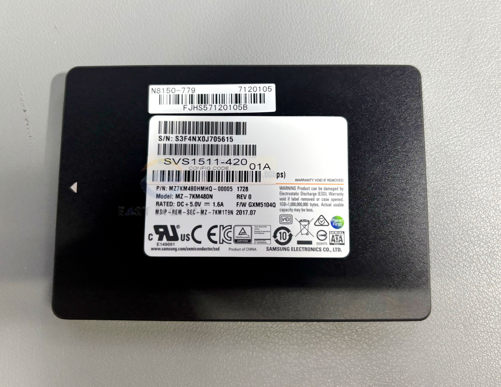 Samsung MZ-7KM480N SM863a 480GB 2.5" SATA 6Gb/s MZ7KM480HMHQ Solid State Drive