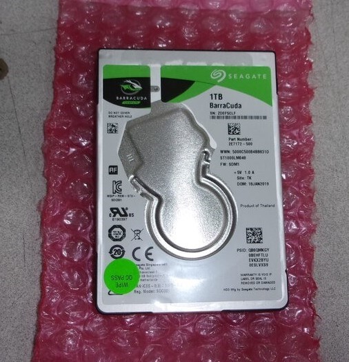 Seagate ST1000LM048 2E7172-500 Hard Drive 1TB 2.5" SATA