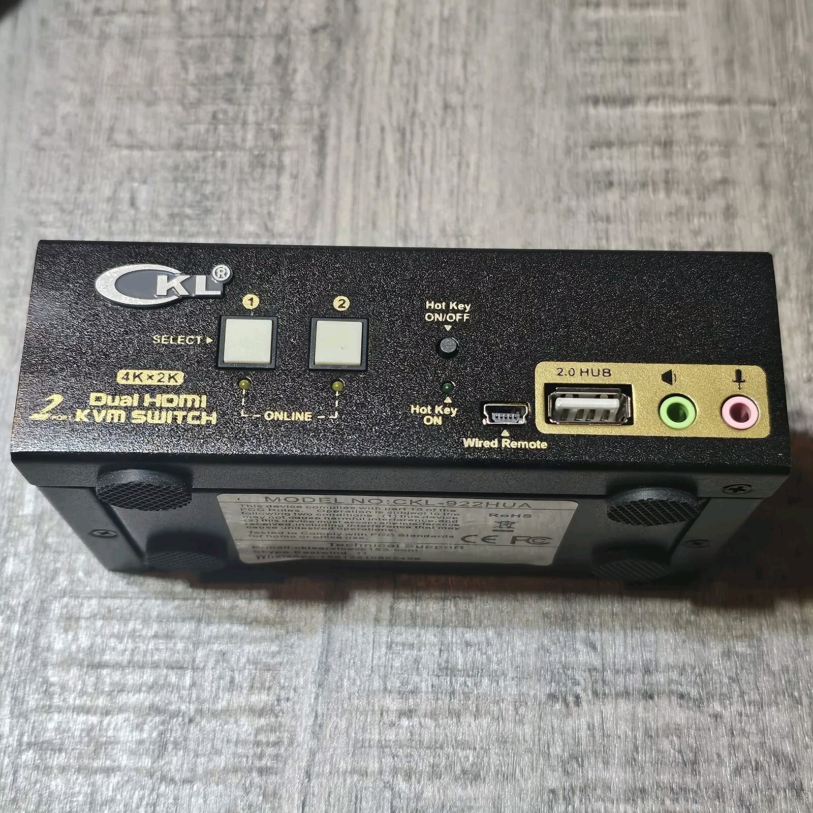 CKL 2-Port Dual Monitor KVM Switch - HDMI/DisplayPort w/ Audio CKL-922HUA