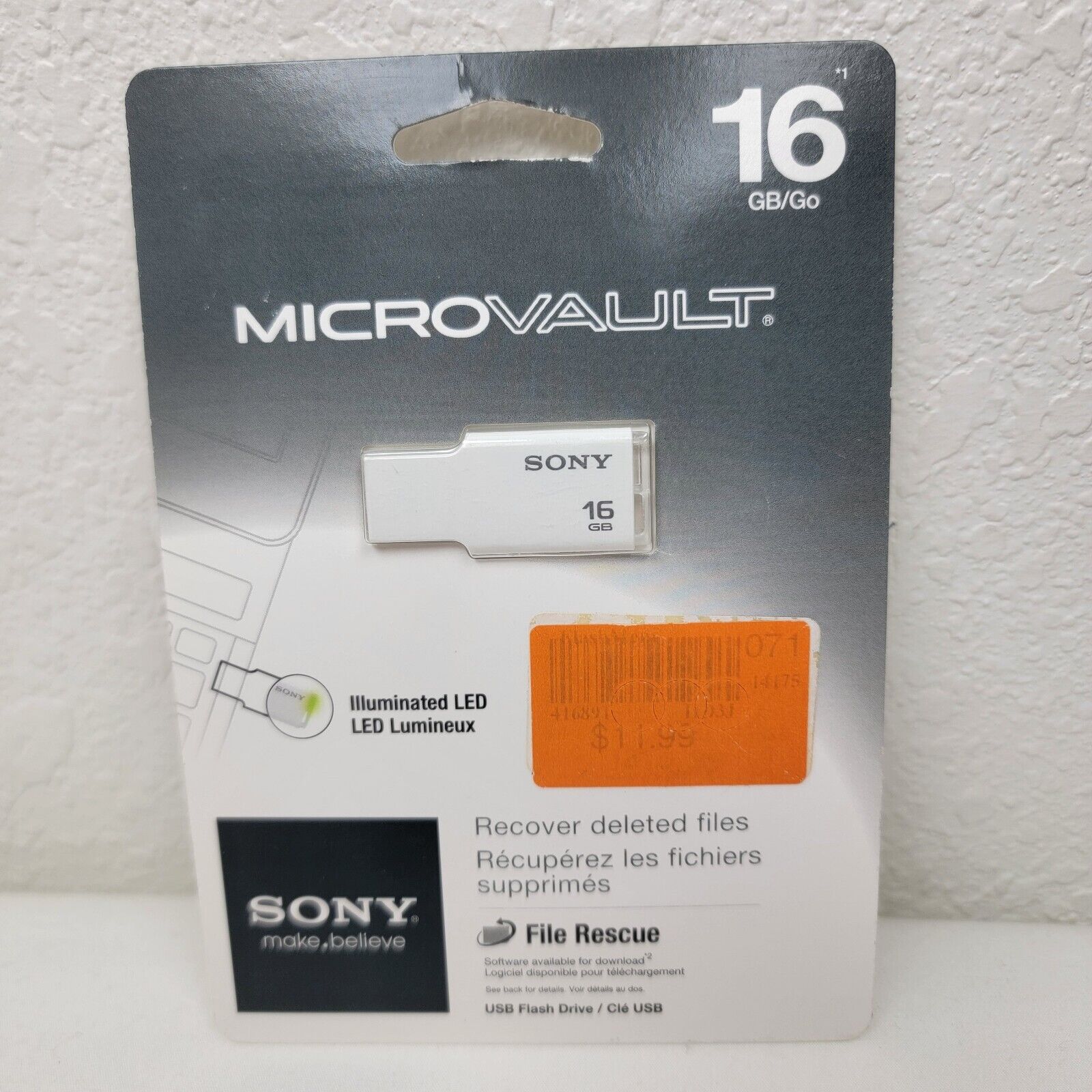 Sony 16GB USB Flash Drive MicroVault USM16GM/WCQ Illuminated Led Windows / Mac