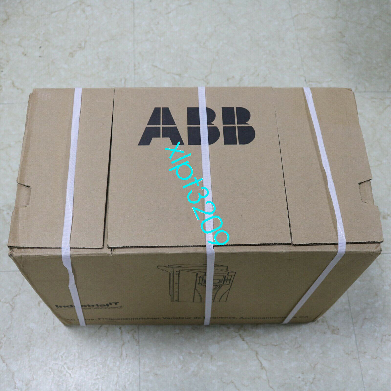 ACS580-01-02A7-4 New ABB Inverter3P AC380V~415V 0.75KW FedEx or DHL