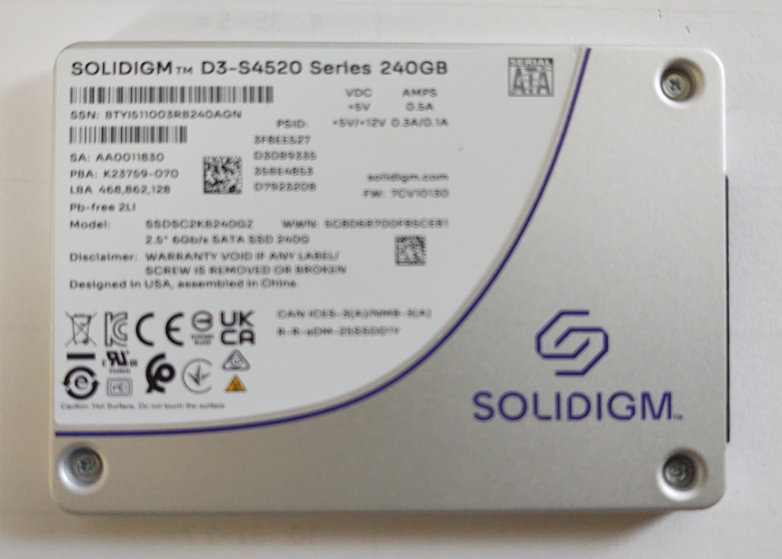 Intel D3-S4520 2.5" 240GB SATA III SSD SSDSC2KB240GZ w/warranty