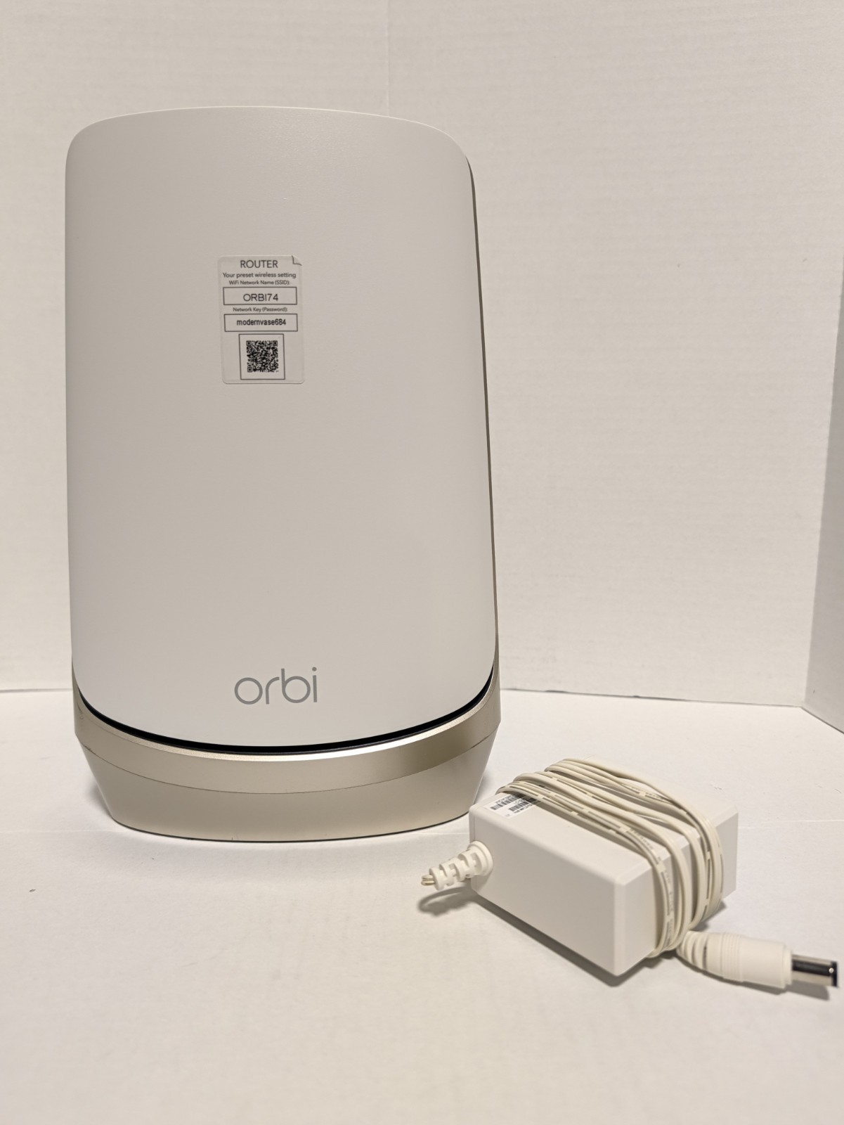 NETGEAR Orbi RBRE960 AXE11000 Quad-Band Wi-Fi 6E Router - UG1 - ✅ TESTED ✅