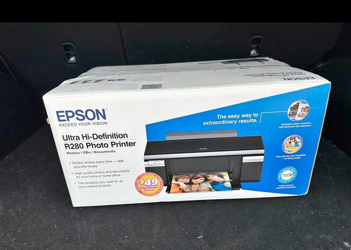 Epson R280 Ultra Hi-Definition Photo Printer NEW