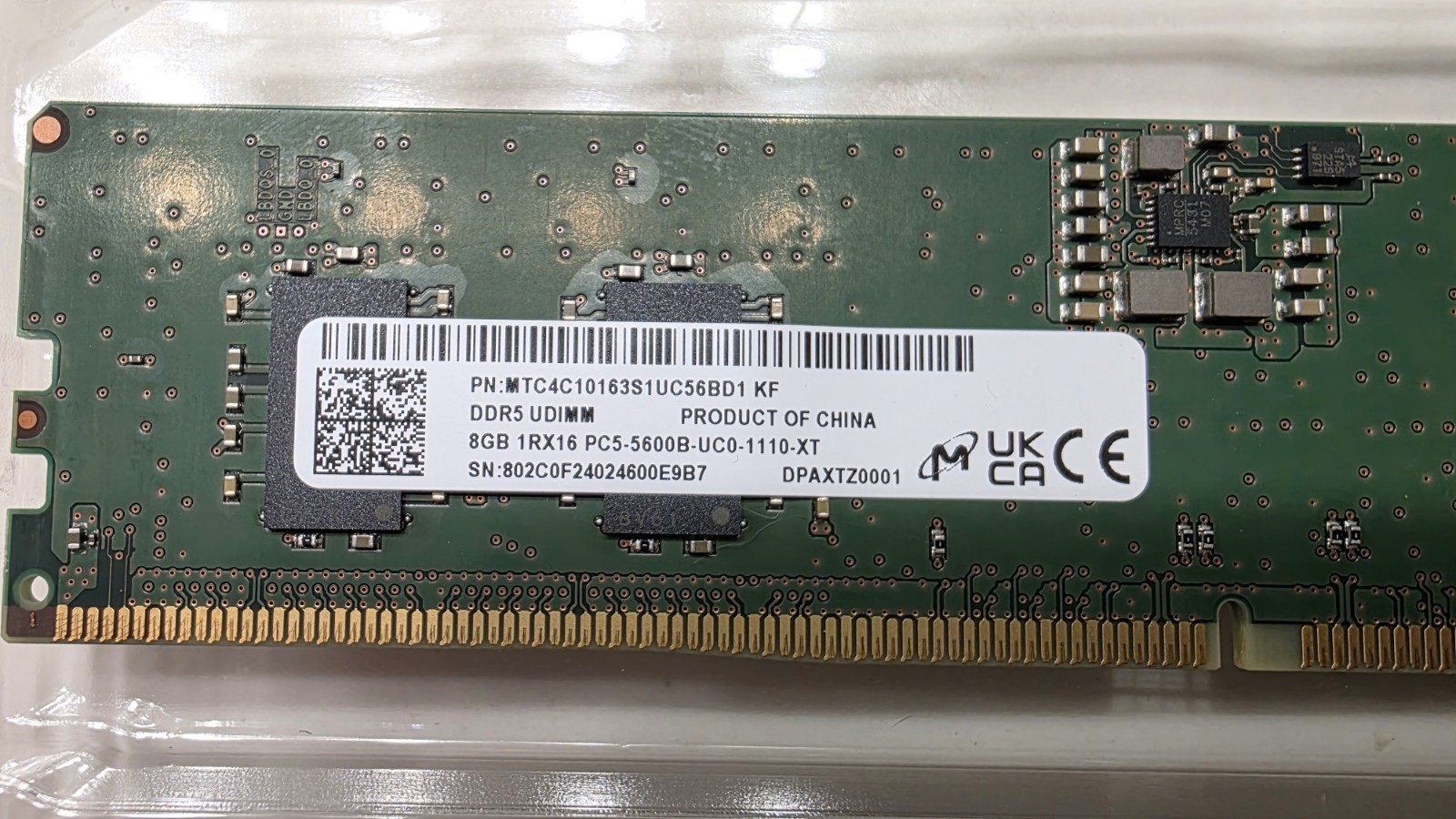 Micron DDR5 UDIMM 16GB (2x8GB) PC5-5600B Server Memory MTC4C10163S1UC56BD1 KF