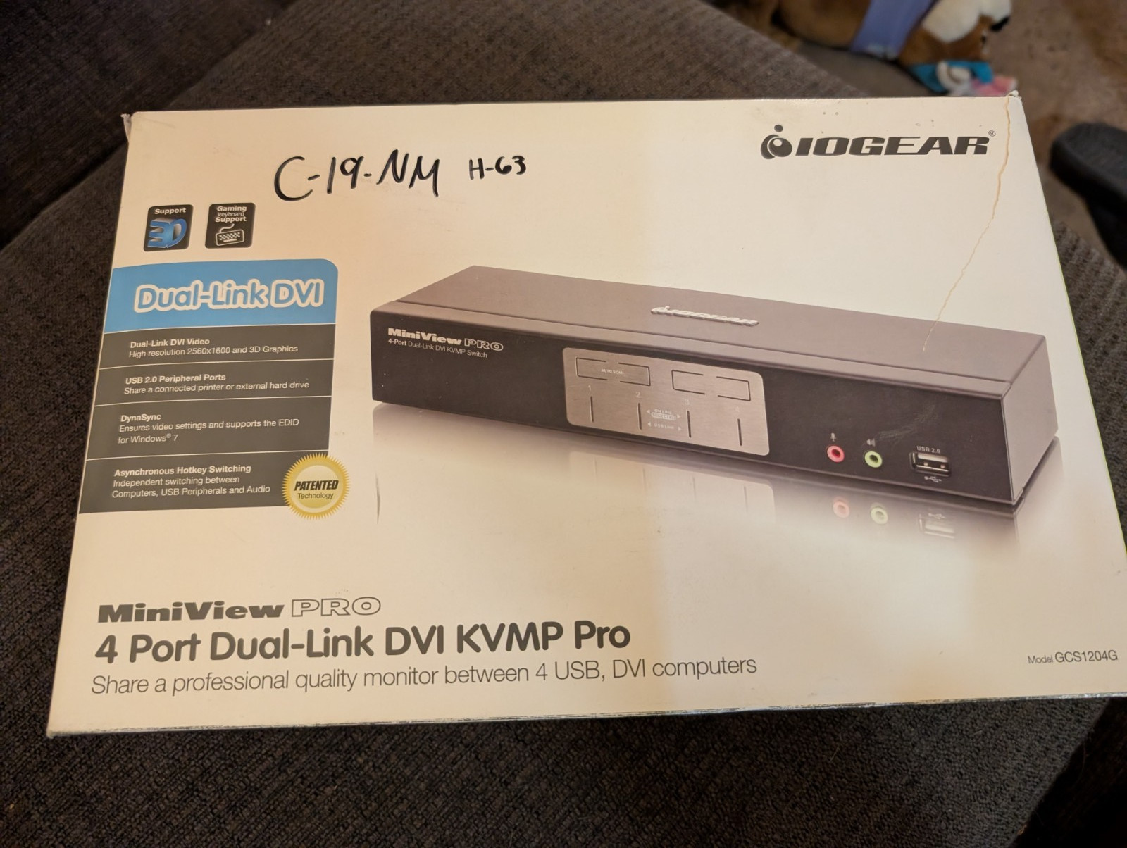 IOGEAR GCS1204G Miniview 4 port dual link DVI KVMP Pro switch NEW