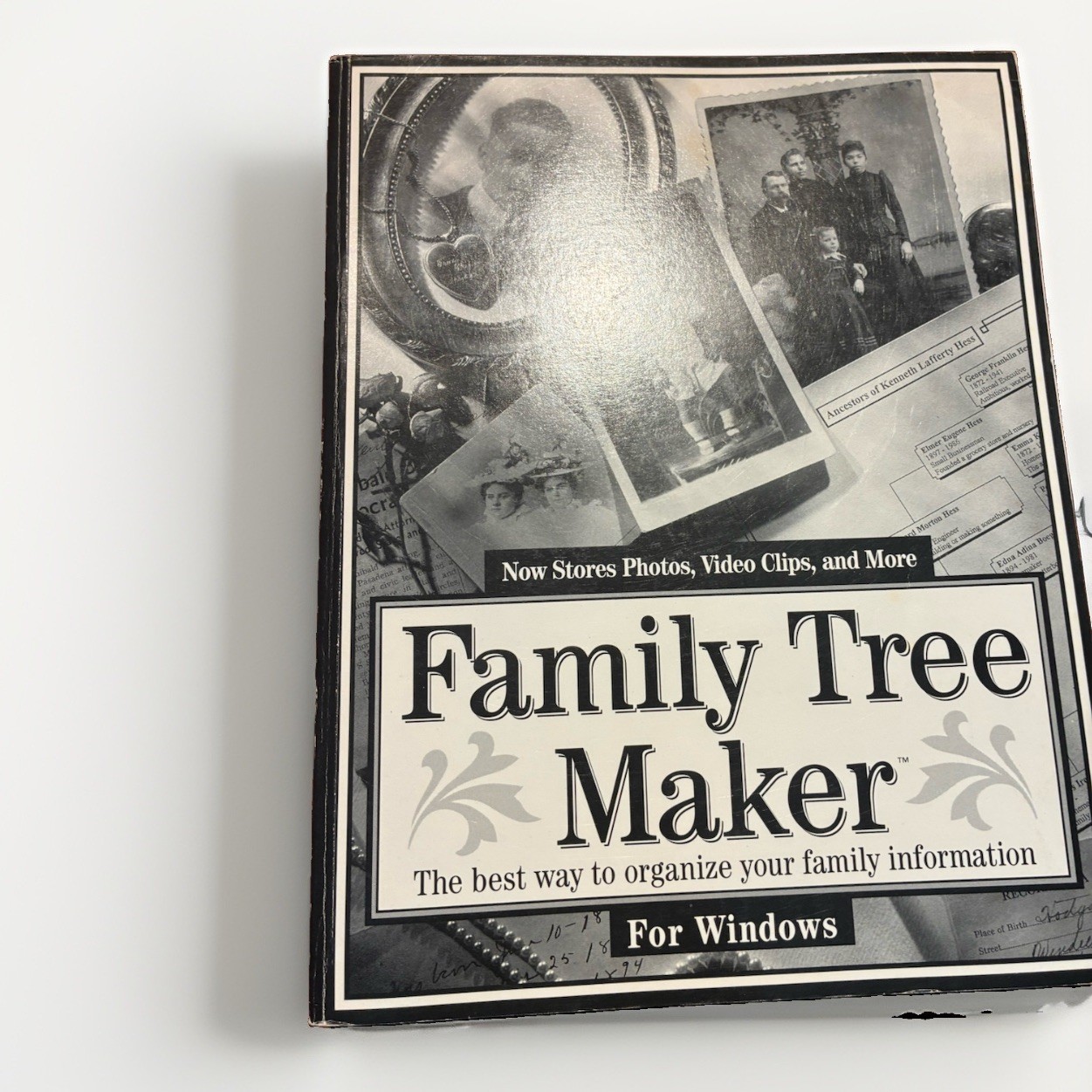 Vintage 1994 Family Tree Maker Windows Banner Blue Software 2nd Edition Manual