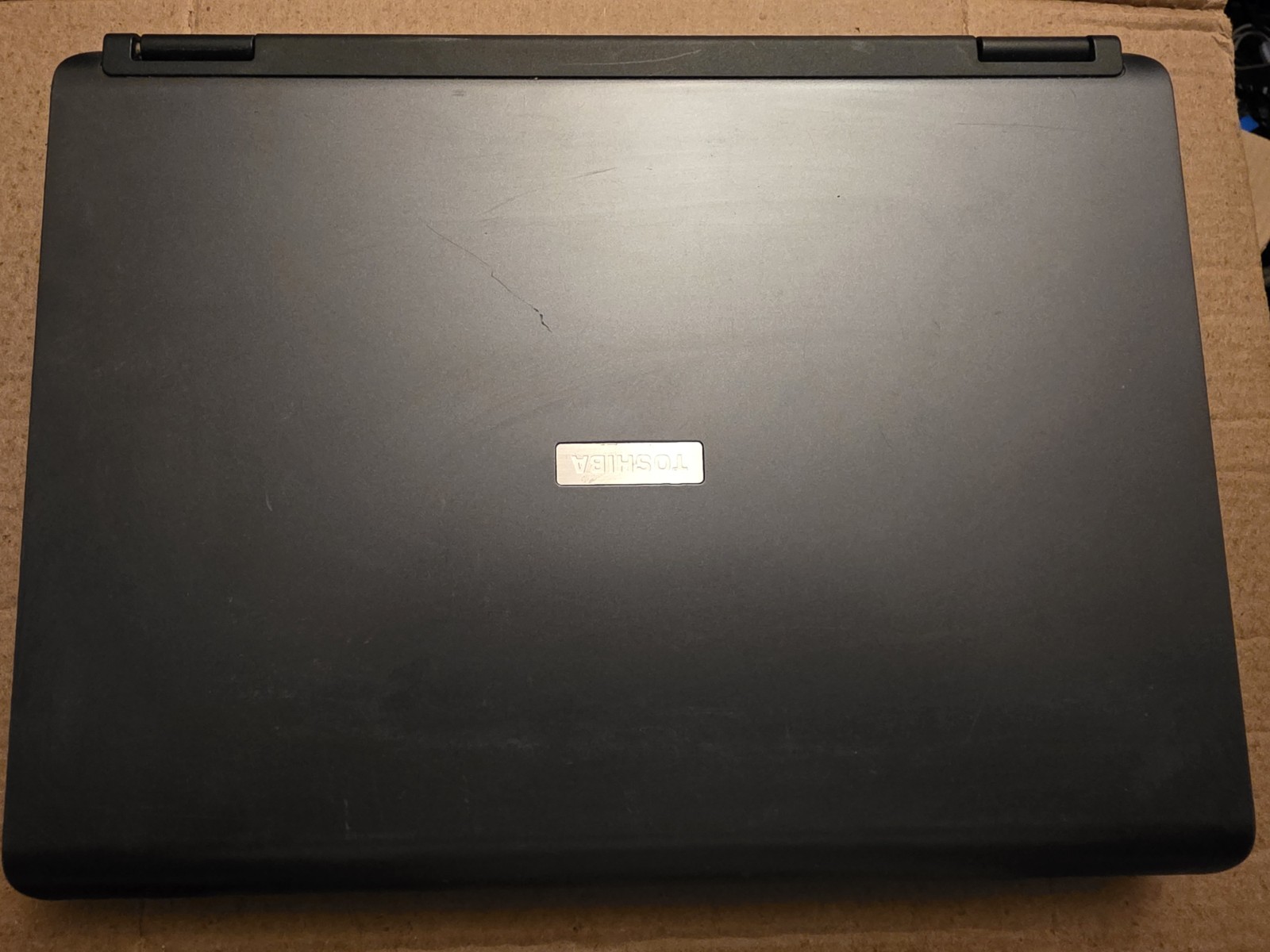 Toshiba Satellite A135-S2276 Intel Pentium T2060 1.6GHz 2 GB NO HDD 2 Batteries 