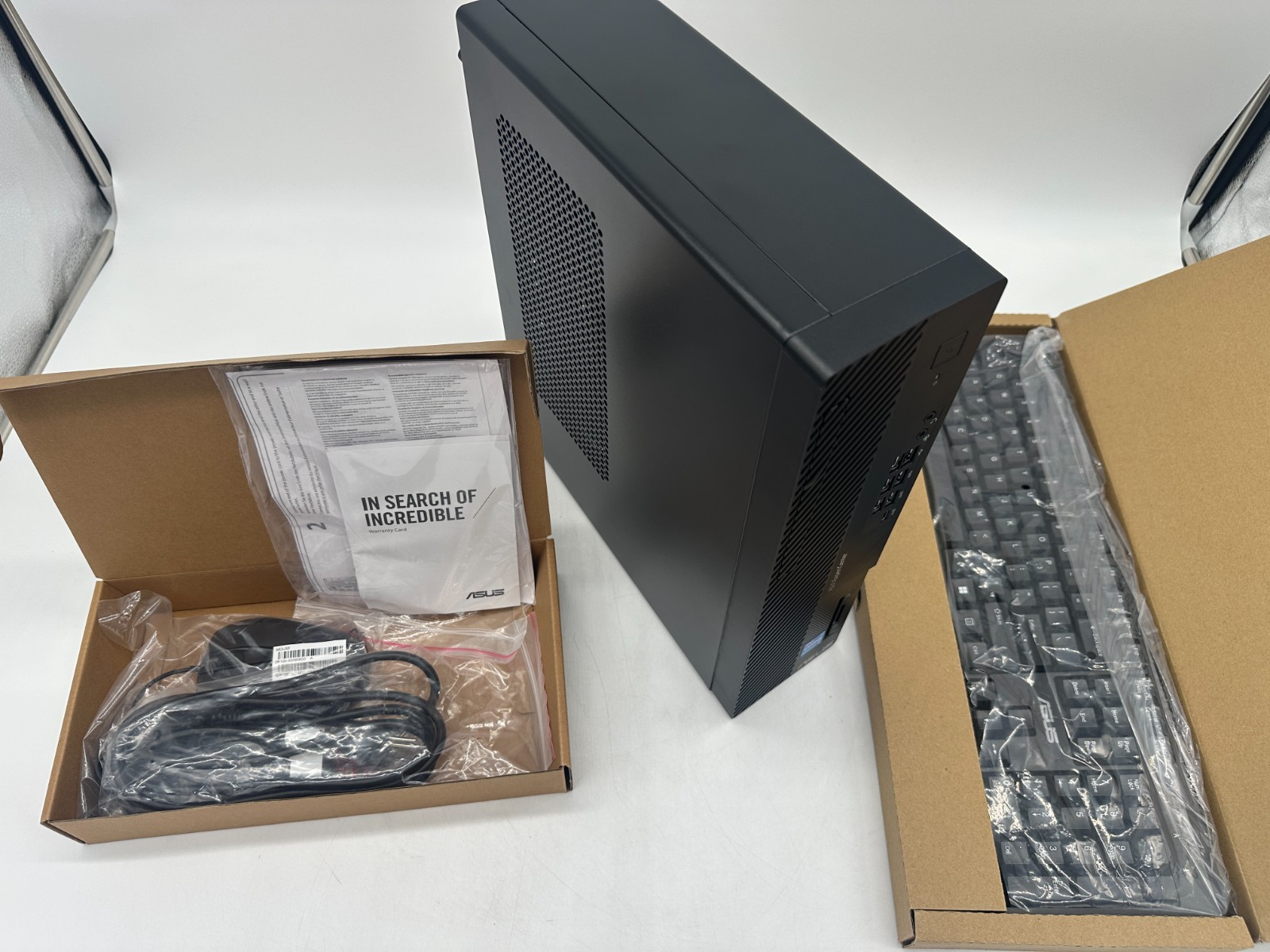 ASUS ExpertCenter D7 SFF D700SC Intel Core i5-11400 2.6GHz 8GB 512GB Desktop PC