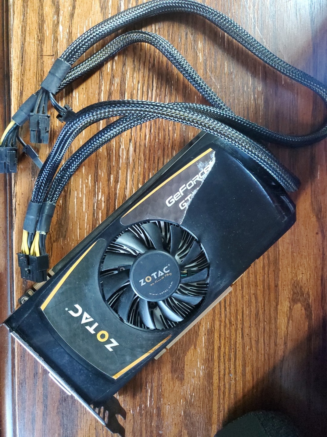 ZOTAC GEFORCE GTX460 WITH PCI EXPRESS CABLE