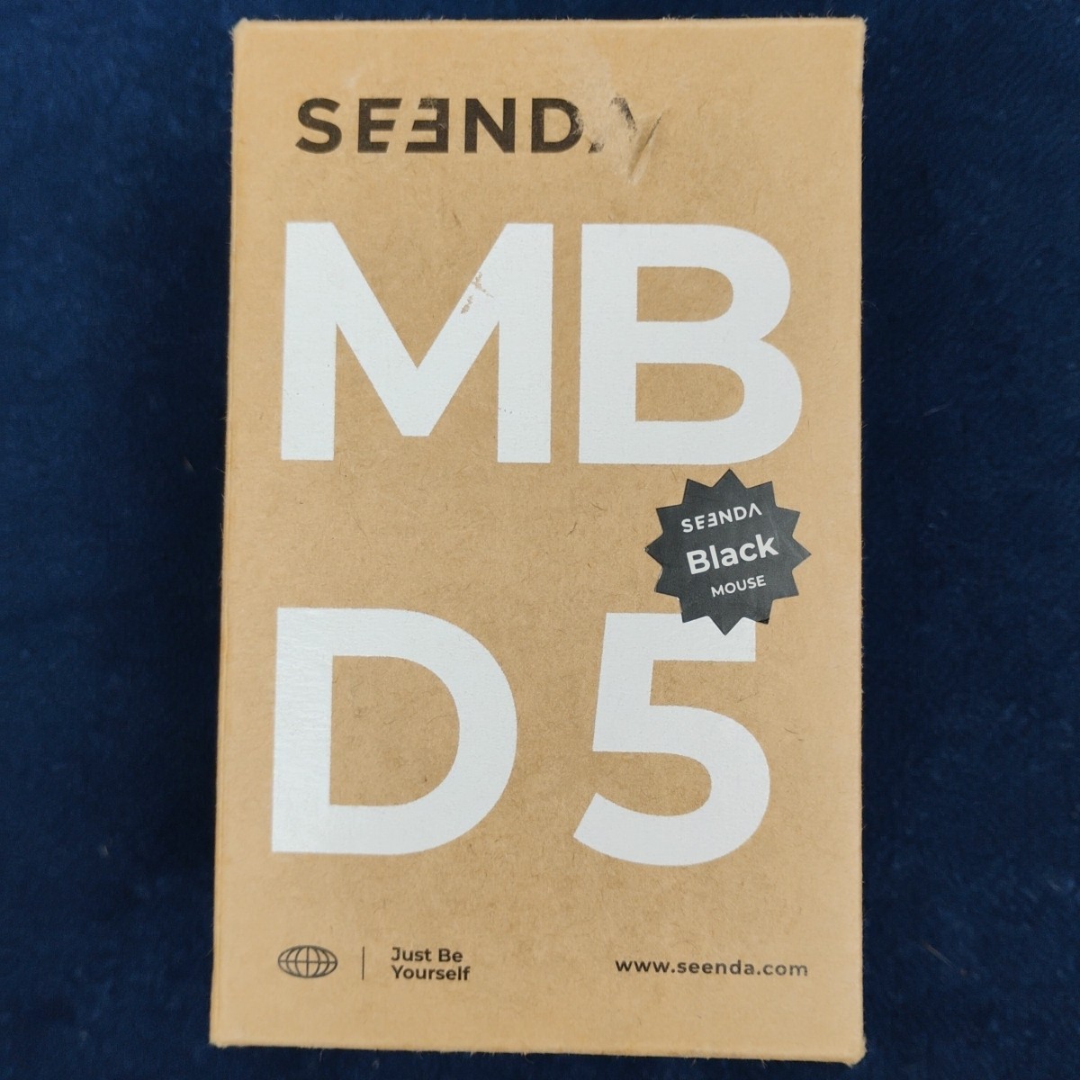 Seenda MBD5 Black Wireless Ergonomic Vertical Mouse Rechargeable USB Bluetooth