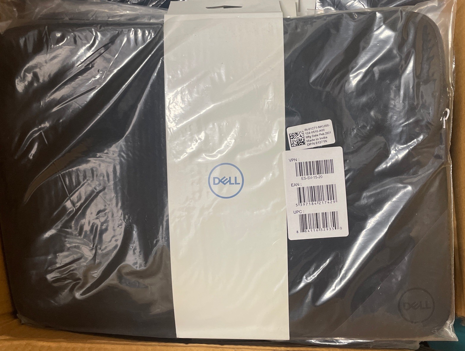 1 NEW Dell Essential Sleeve 15 ES1520V for 15" Laptops/Notebooks