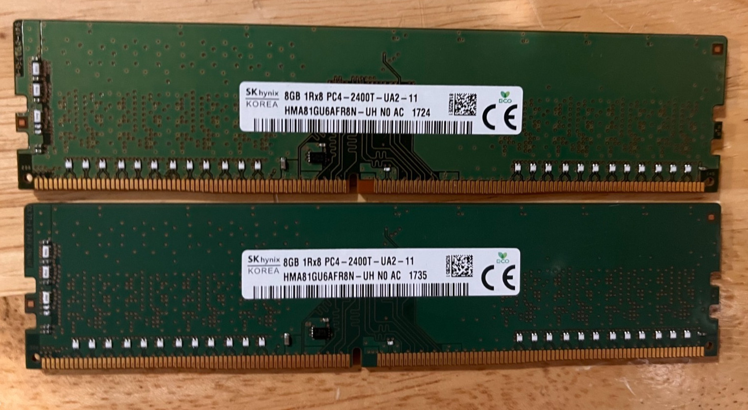 SK hynix 16GB (2x 8GB) DDR4 PC4-2400T Desktop RAM HMA81GU6AFR8N-UH