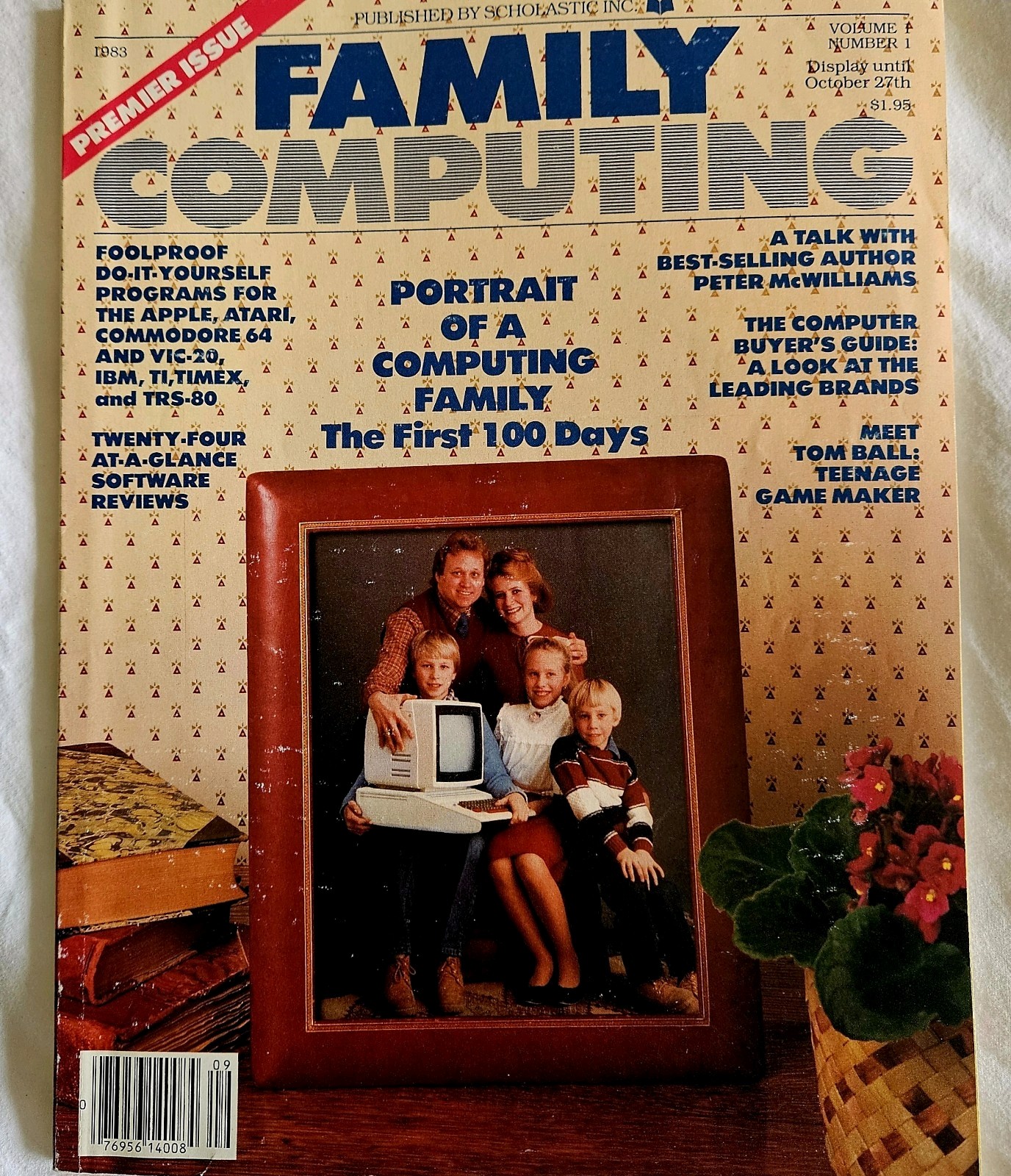 Vintage FAMILY COMPUTING Magazine - Premier Issue - October 1983