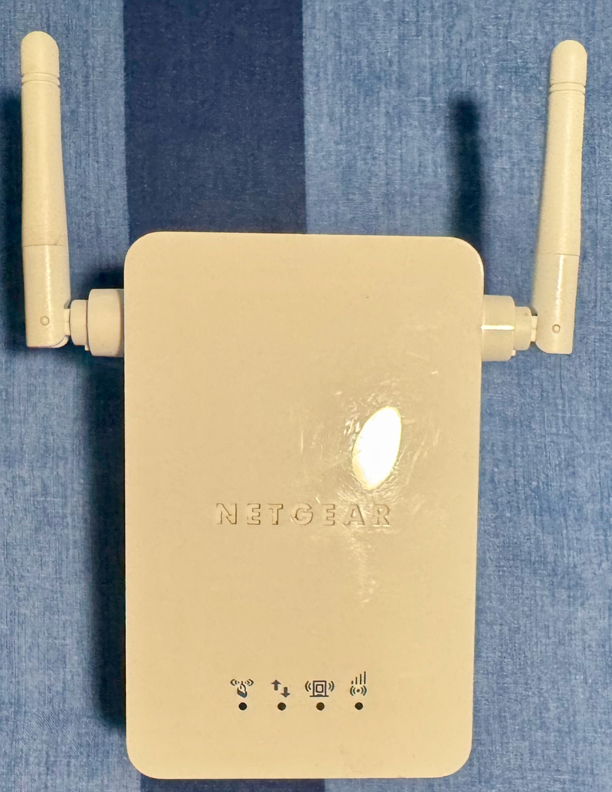 NETGEAR WN3000RP Universal WiFi Range Extender - White