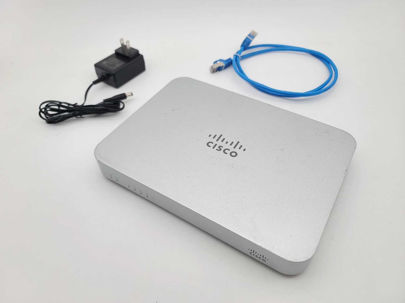CISCO MERAKI MX60 CLOUD MANAGED SECURITY ROUTER APPLIANCE FIREWALL 600-16010