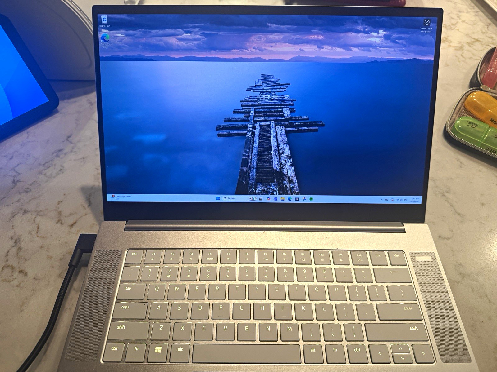 Razer Blade 15 15.6" i7-10750H 16GB 217GB SSD RTX 2070 Max-Q Win11
