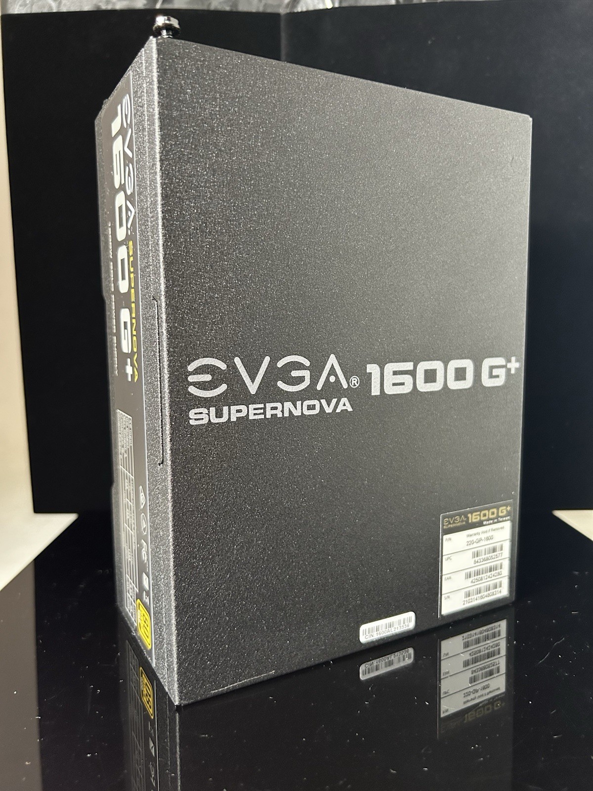 EVGA SuperNOVA 1600 G+ 1600W 80+ Gold Modular Power Supply Tested