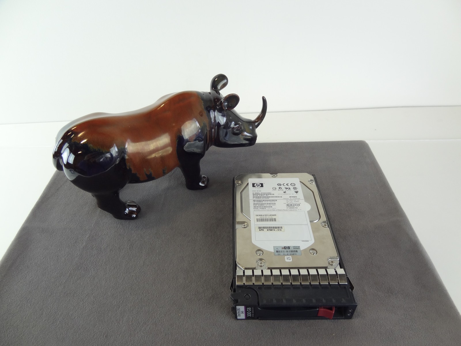 488060-001 HP 300GB 3G SAS 15K LFF (3.5-inch) Dual Port  416127-B21 416248-001