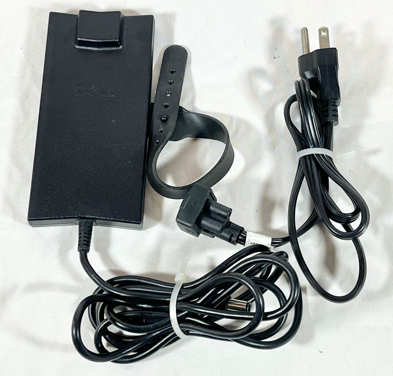 DELL OEM AC ADAPTER HA90PE1-00 90W 100-240V INPUT 19.5V OUTPUT - WORKS
