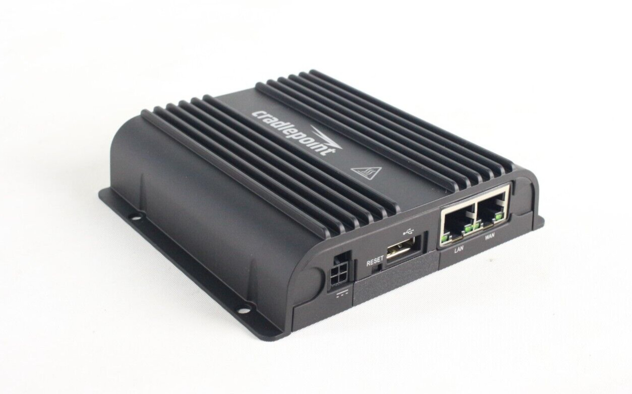Cradlepoint COR Series LTE Router Rugged IBR650CLPE w/ PSU and Antenna (AVA)
