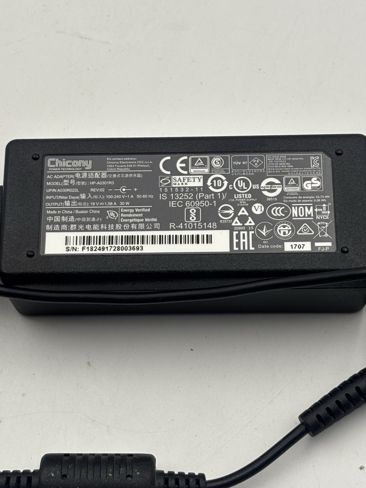 Hipro 19V 1.58A 30W AC Adapter HP-A0301R3 HP-A0301R3