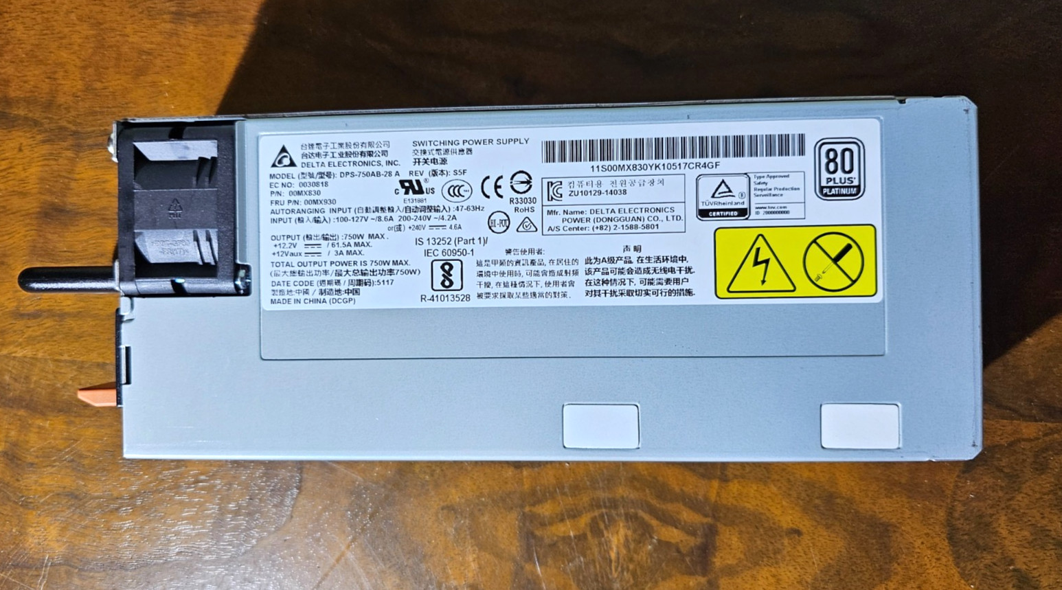 Delta Electronics DPS-750AB-28 A Switching Power Supply - 