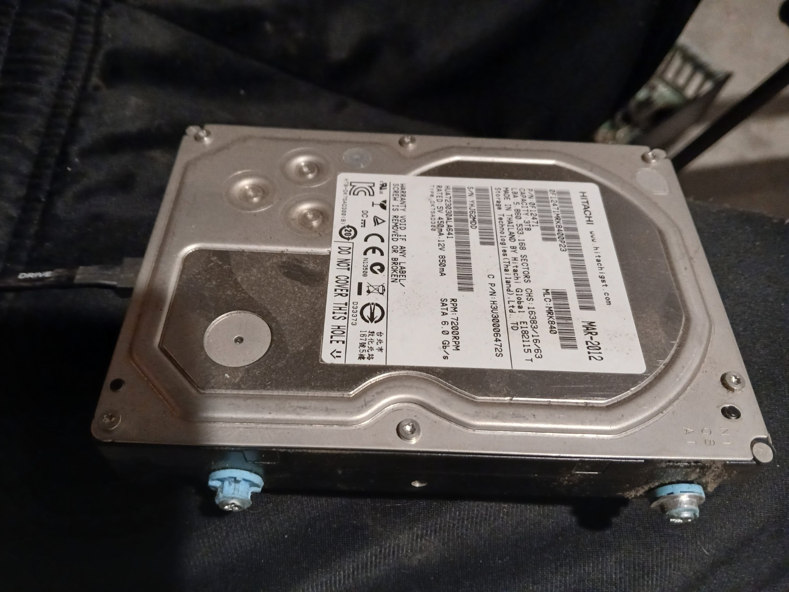 Hitachi 3TB Harddrive HUA723030ALA641 P/N: 0F12471 MLC: MRK840