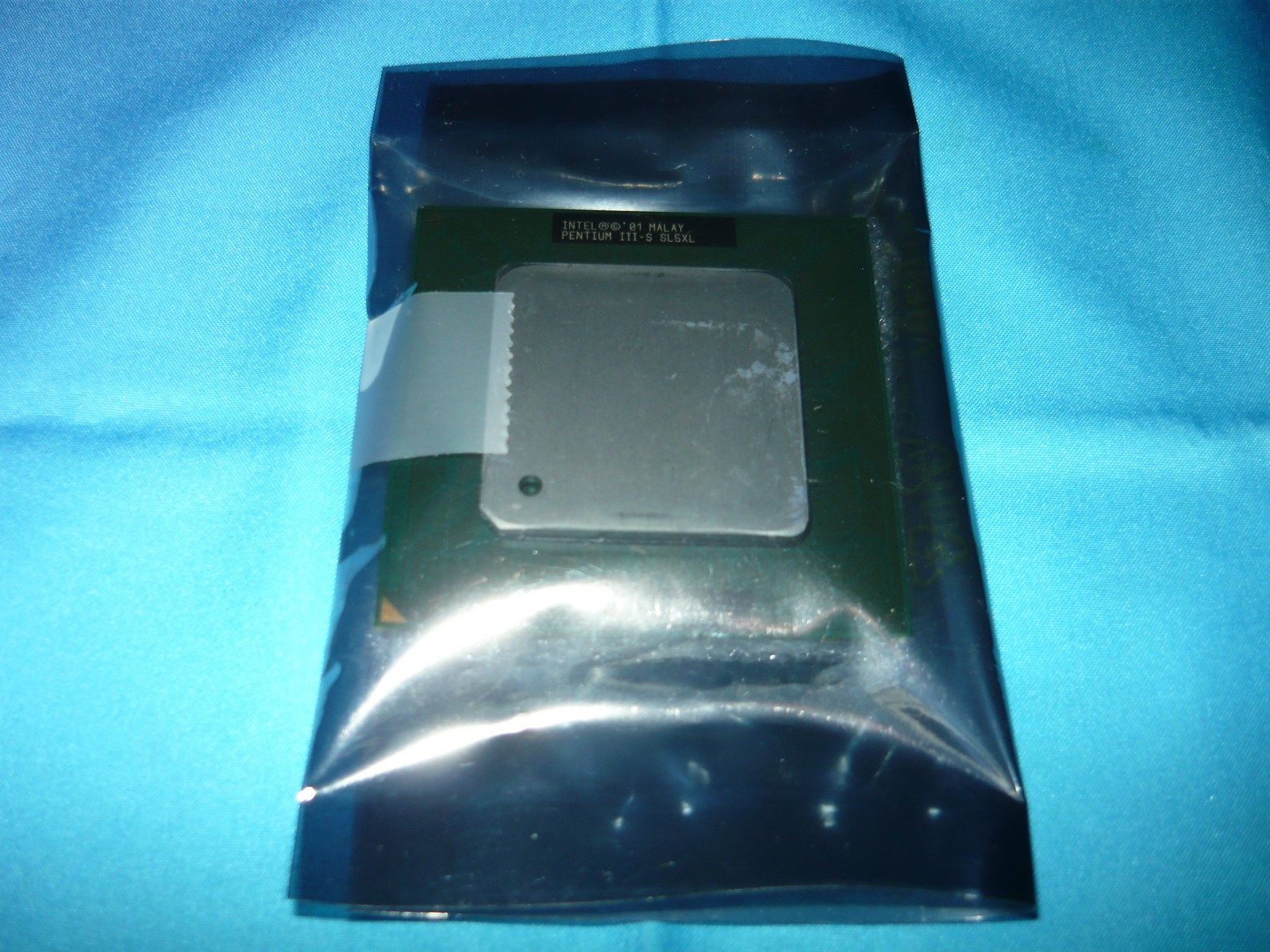 Intel Pentium III-S 1400/512/133/1.45V 1.40GHz Tualatin SL5XL Used Tested