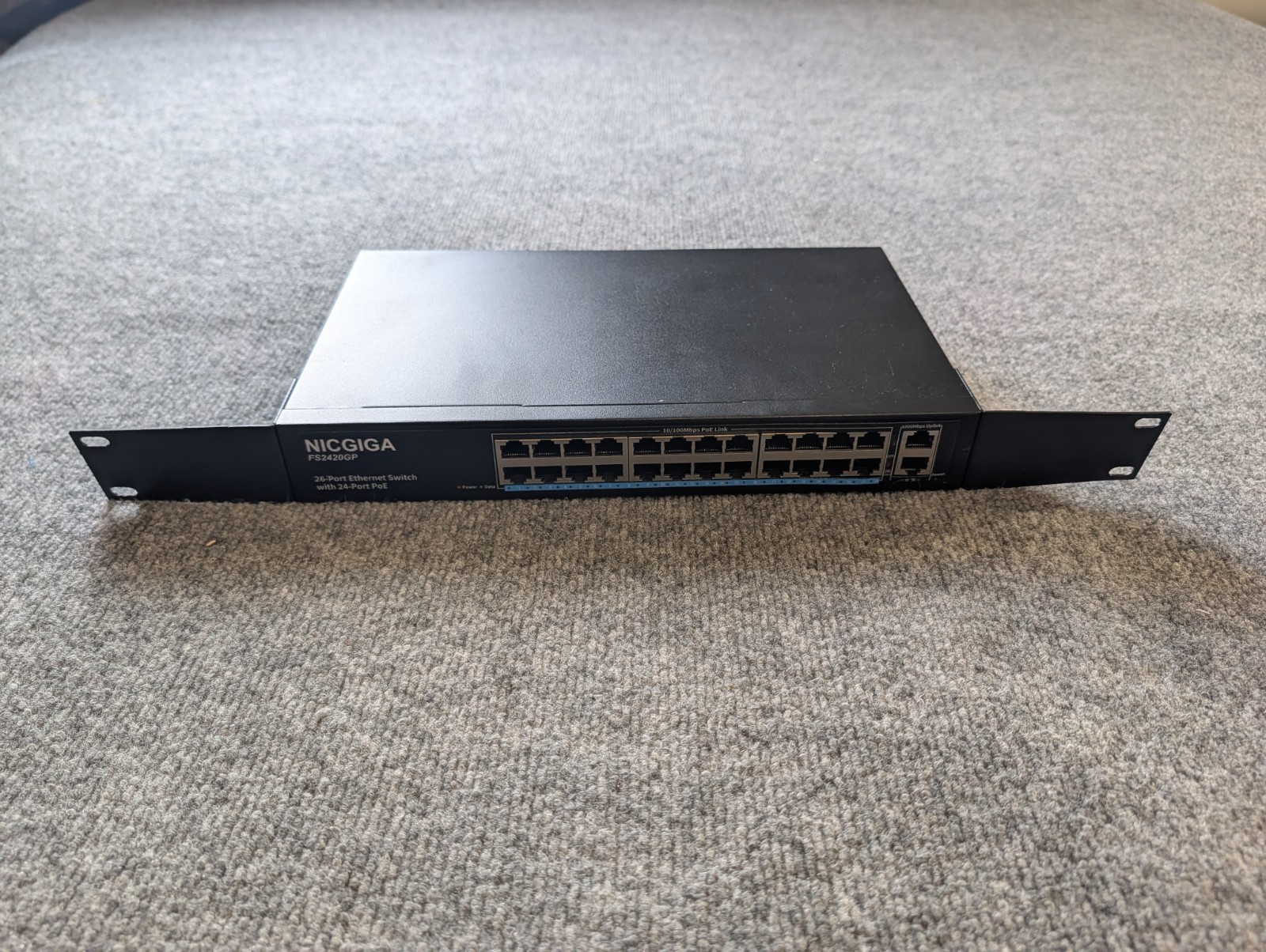 NICGIGA 26-Port Ethernet Switch FS2420GP 24-Port PoE+ 2 Uplink 320W Rackmount 