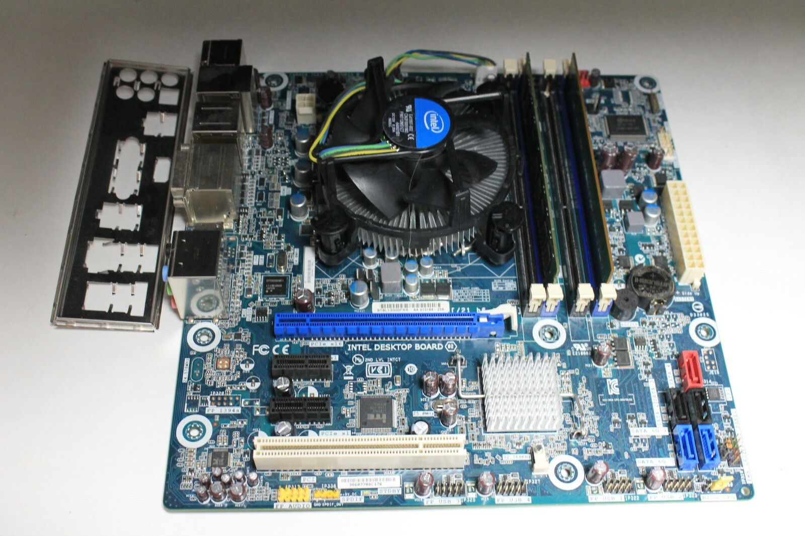 Intel DH67BL Motherboard + Intel i3 2100 3.1 Ghz CPU + 2GB DDR3 RAM w/ I/O