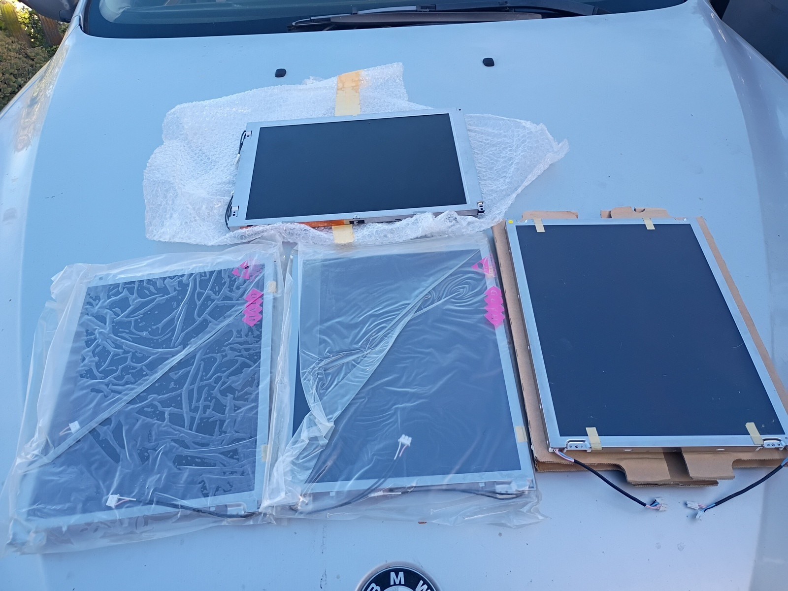 Lot Of 4 New 15 " Monitors Nos  2 LG  1 Samsung  And 1 Pillips