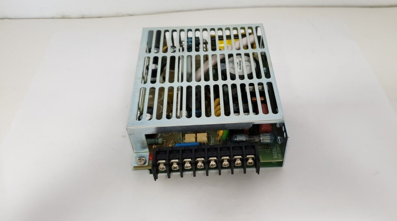 ETA ELECTRIC WRA12SX-U POWER SOURCE, 12V 2.1A, AC INPUT 100-240V, 50/60Hz