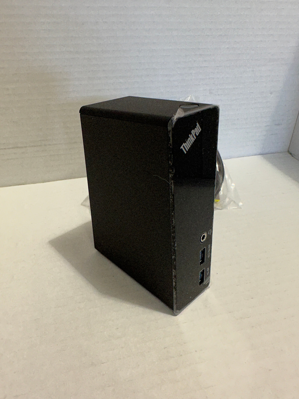 GENUINE LENOVO THINKPAD ONELINK PRO DOCK DU9033S1 - New open Box