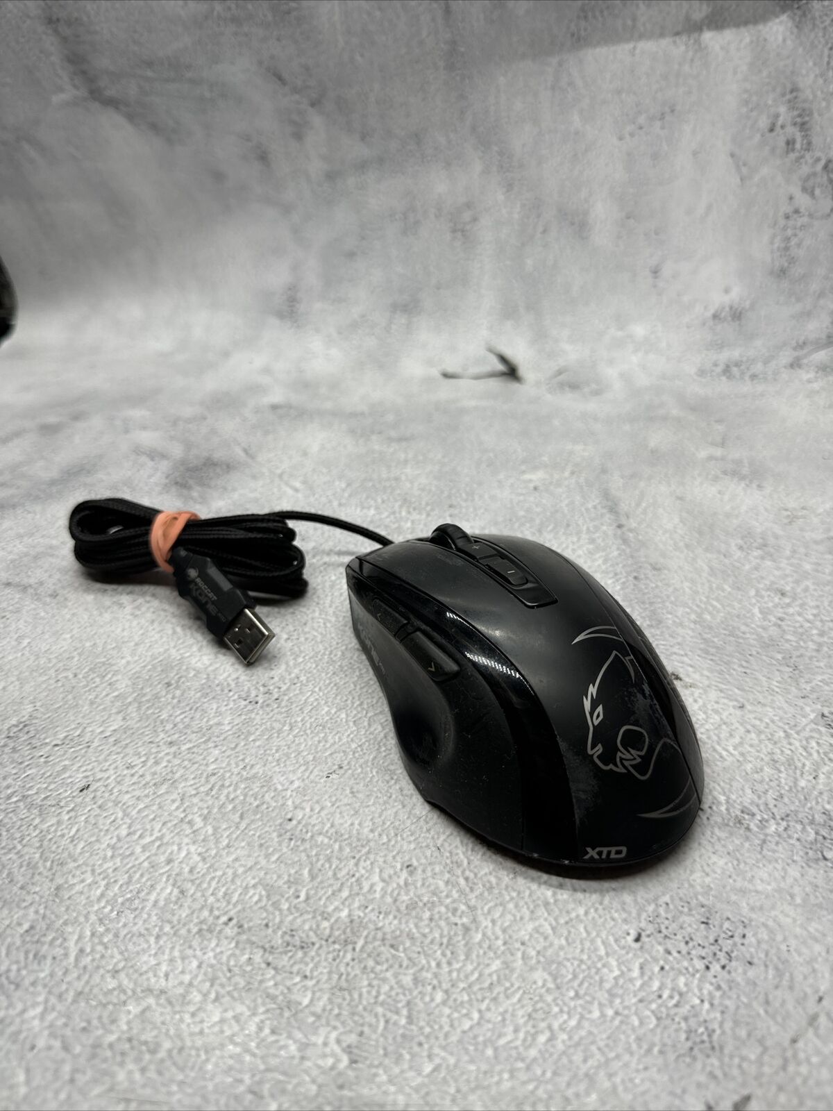ROCCAT ROC-11-810 KONE XTD - Max Customization Gaming Mouse (see details) P