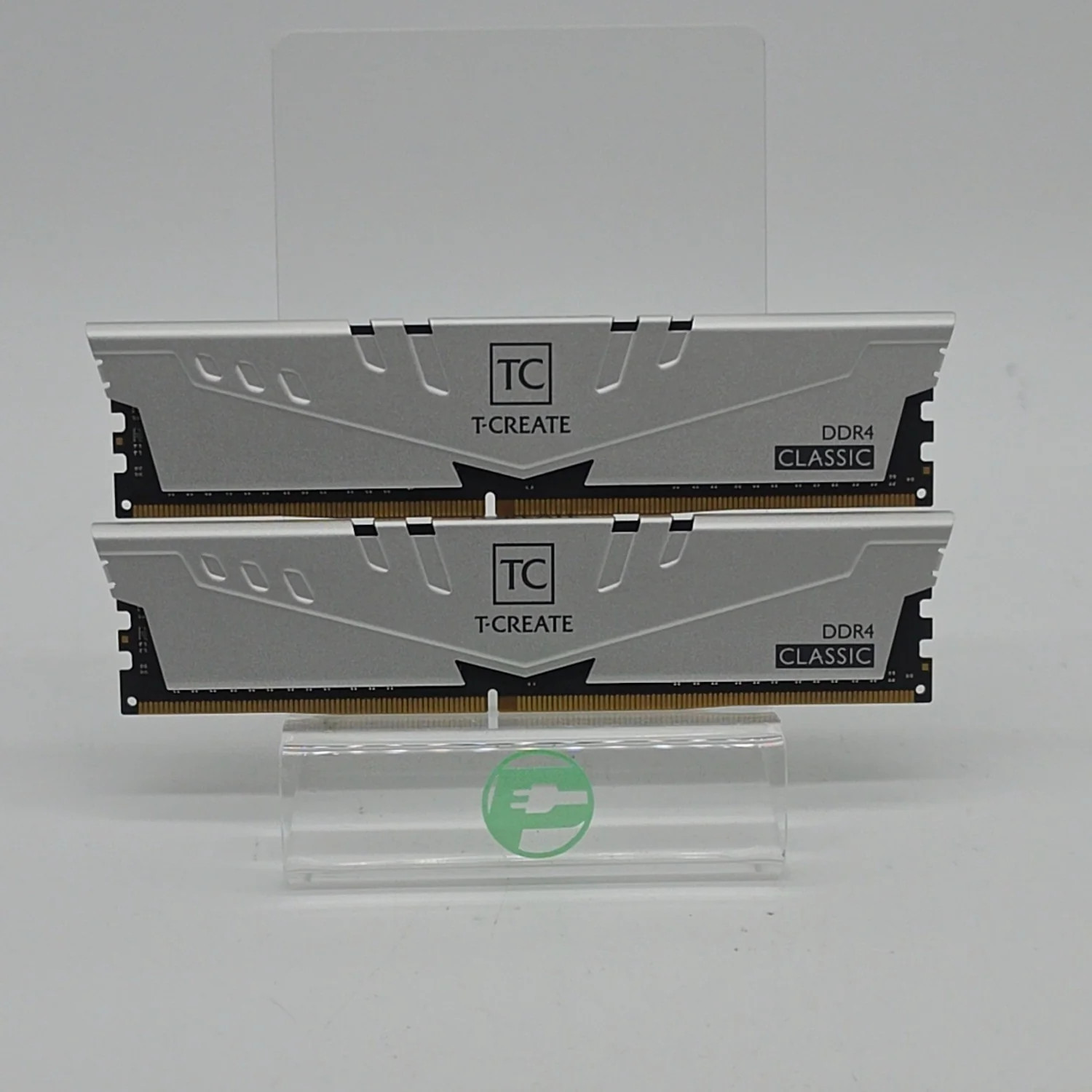 TeamGroup T-Create CLASSIC 16GB (2x8GB) RAM DDR4 3200MHz TTCCD48G3200HC22BK
