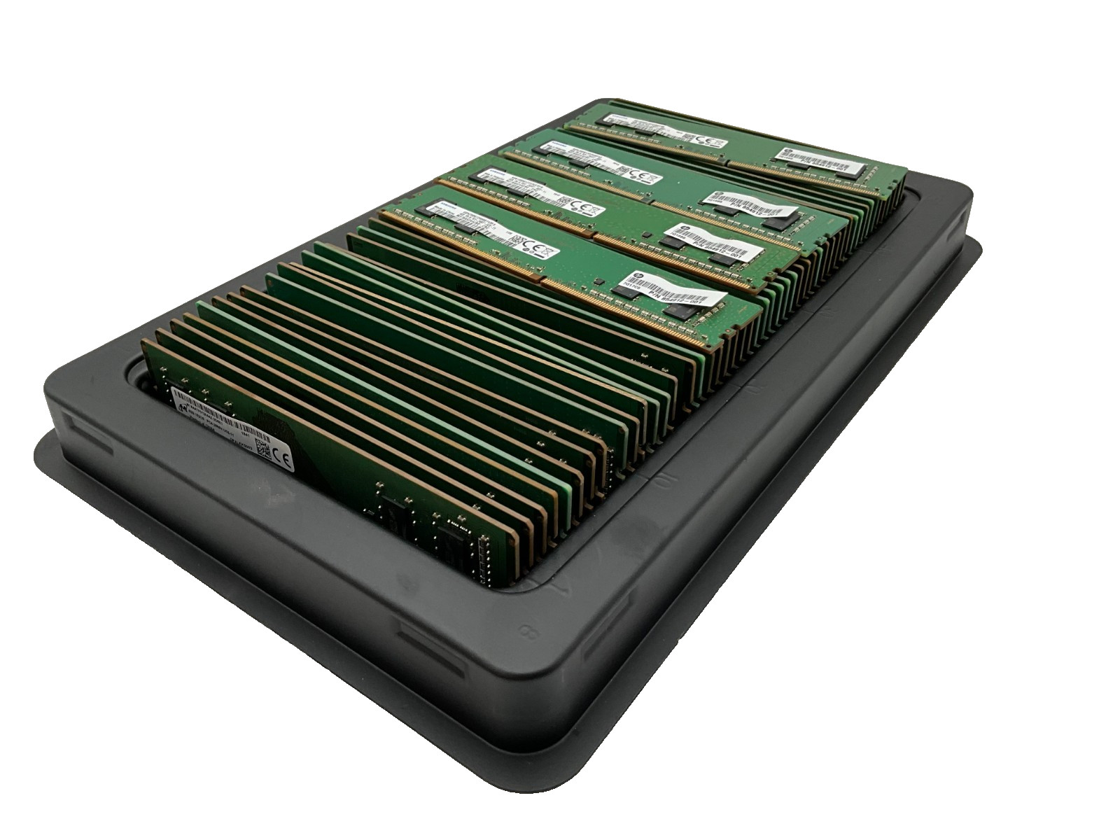 LOT OF  (45) GENERIC DESKTOP PC RAM 4GB PC4 DDR4 UDIMM MIX SPEED