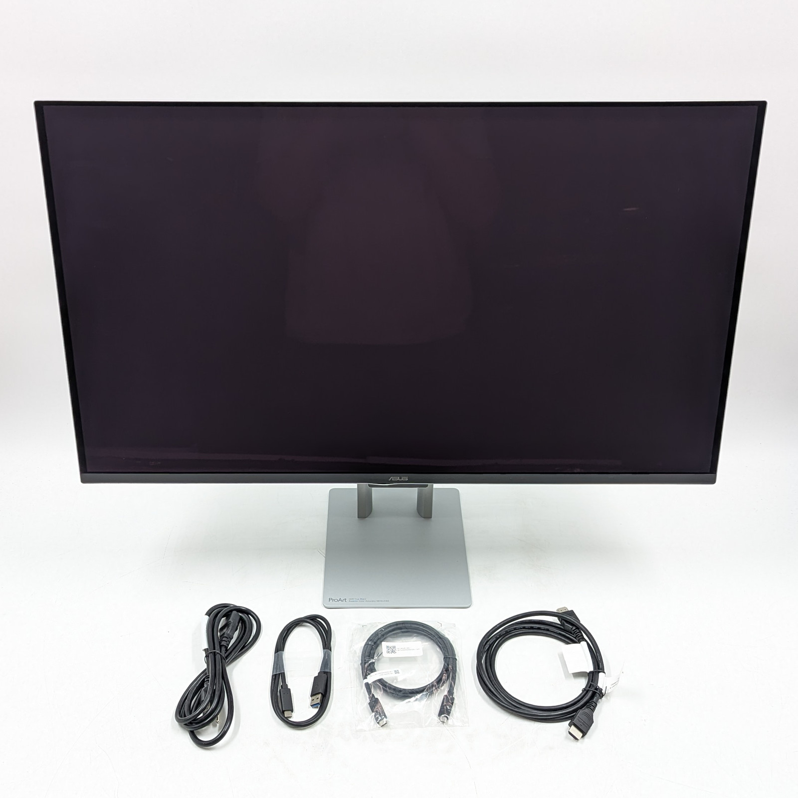 ASUS ProArt Display QD-OLED 31.5" 3840 x 2160 240 Hz 0.1ms (PA32UCDM) Gray