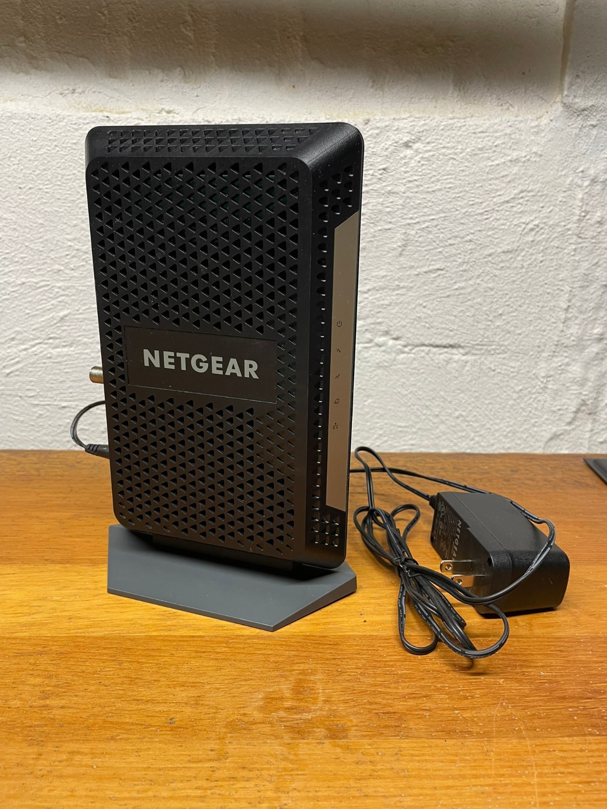 NETGEAR Nighthawk CM1000v2 Cable Modem DOCSIS 3.1 Gigabit Internet Tested, Reset
