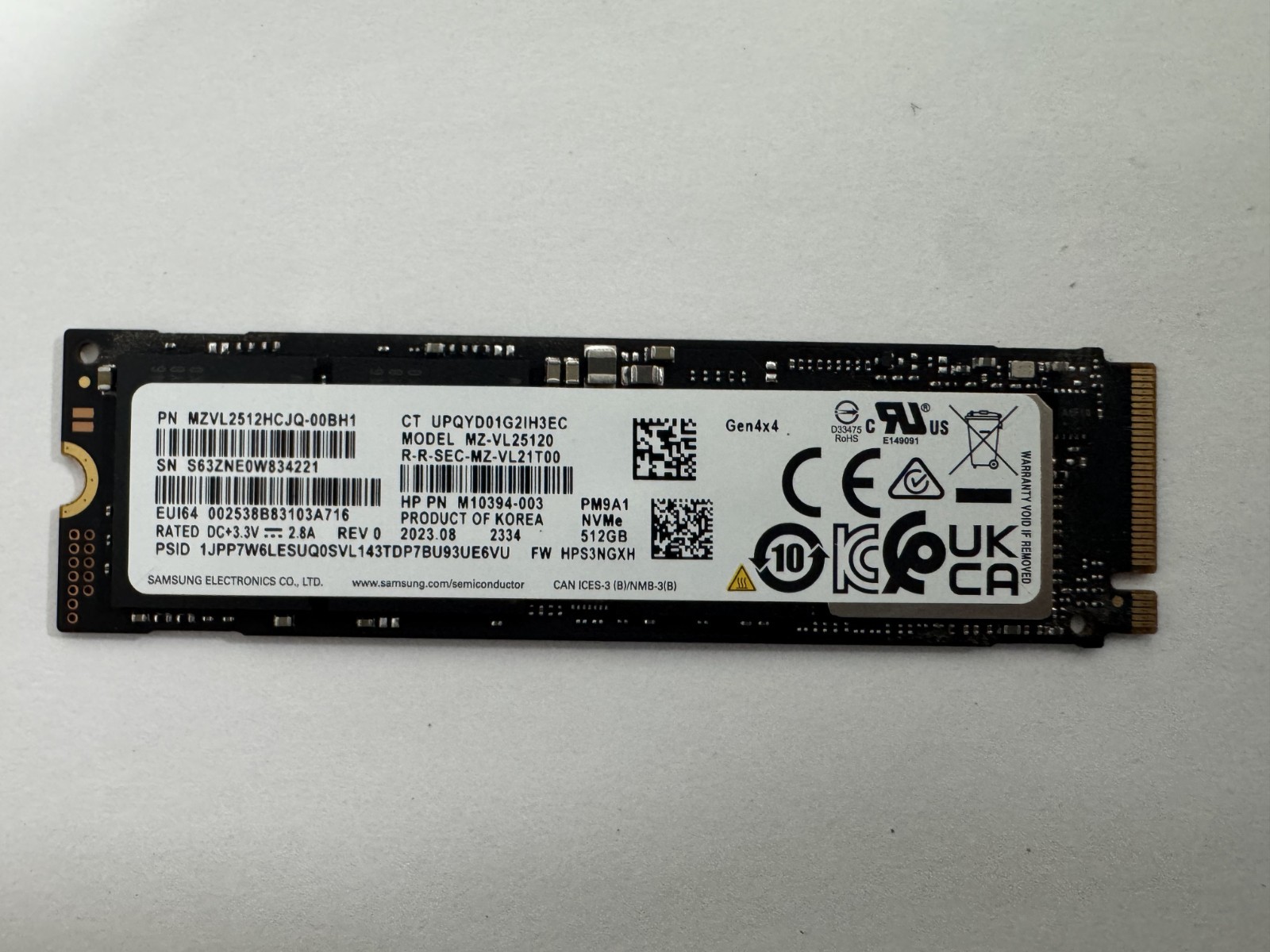 M.2 MZ-VL25120 Samsung 512GB PCI-Express 4.0x4 (NVMe) Internal Solid State Drive