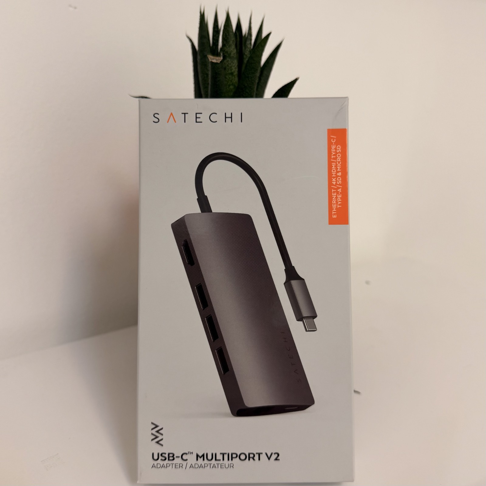 New Satechi USB-C Multiport V2 Adapter 4K with Ethernet ST-TCMA2M Space Gray