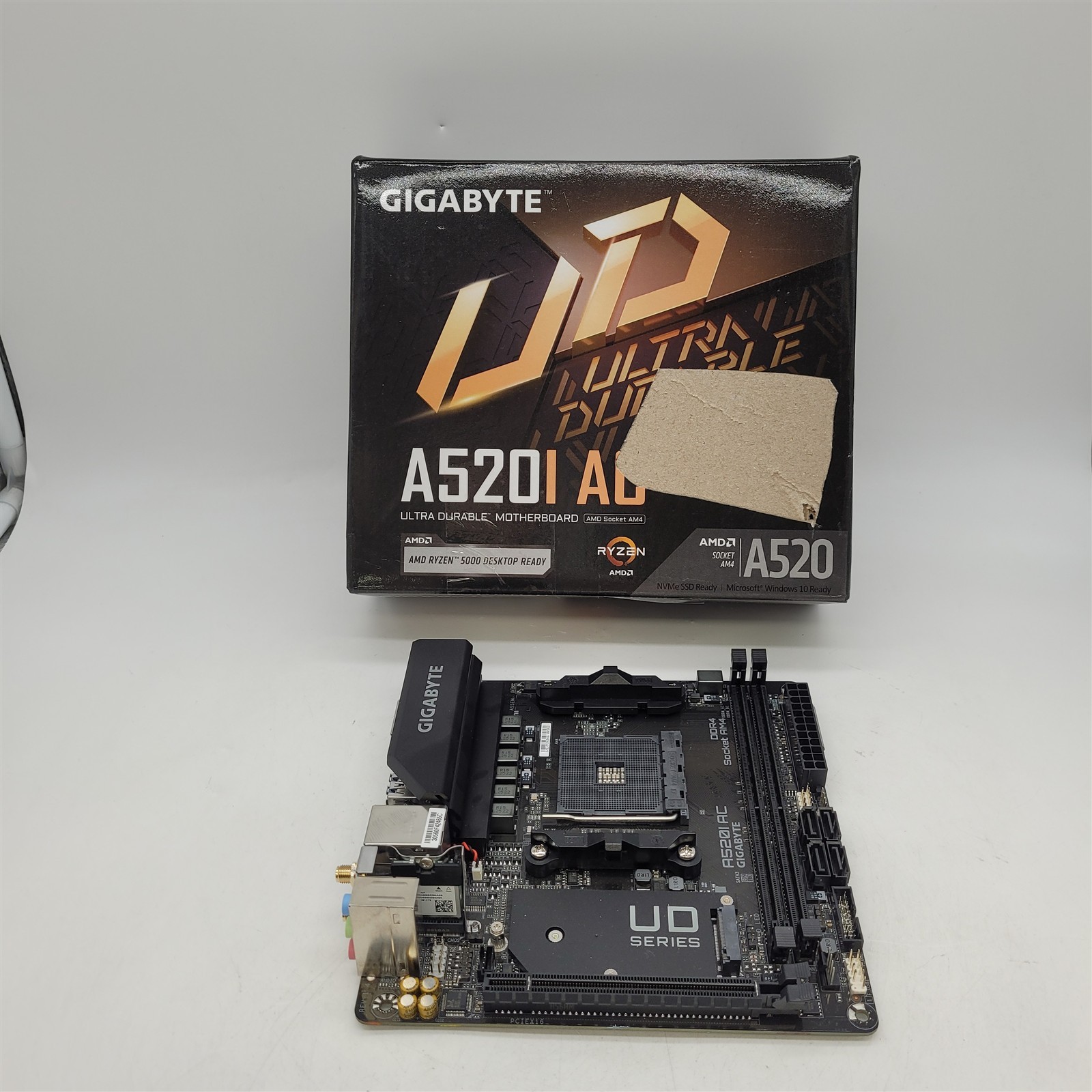 Gigabyte A520I AC Motherboard AMD Ryzen AM4/Mini-ITX/Direct 6 Phases Digital PWM