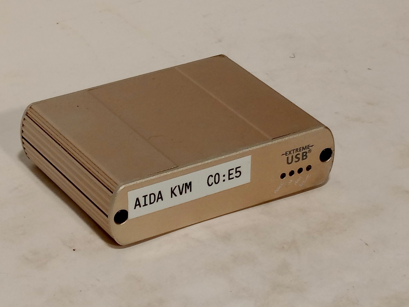Icron RG2304GE-LAN 4-Port USB 2.0 Gigabit Ethernet LAN extender as shown