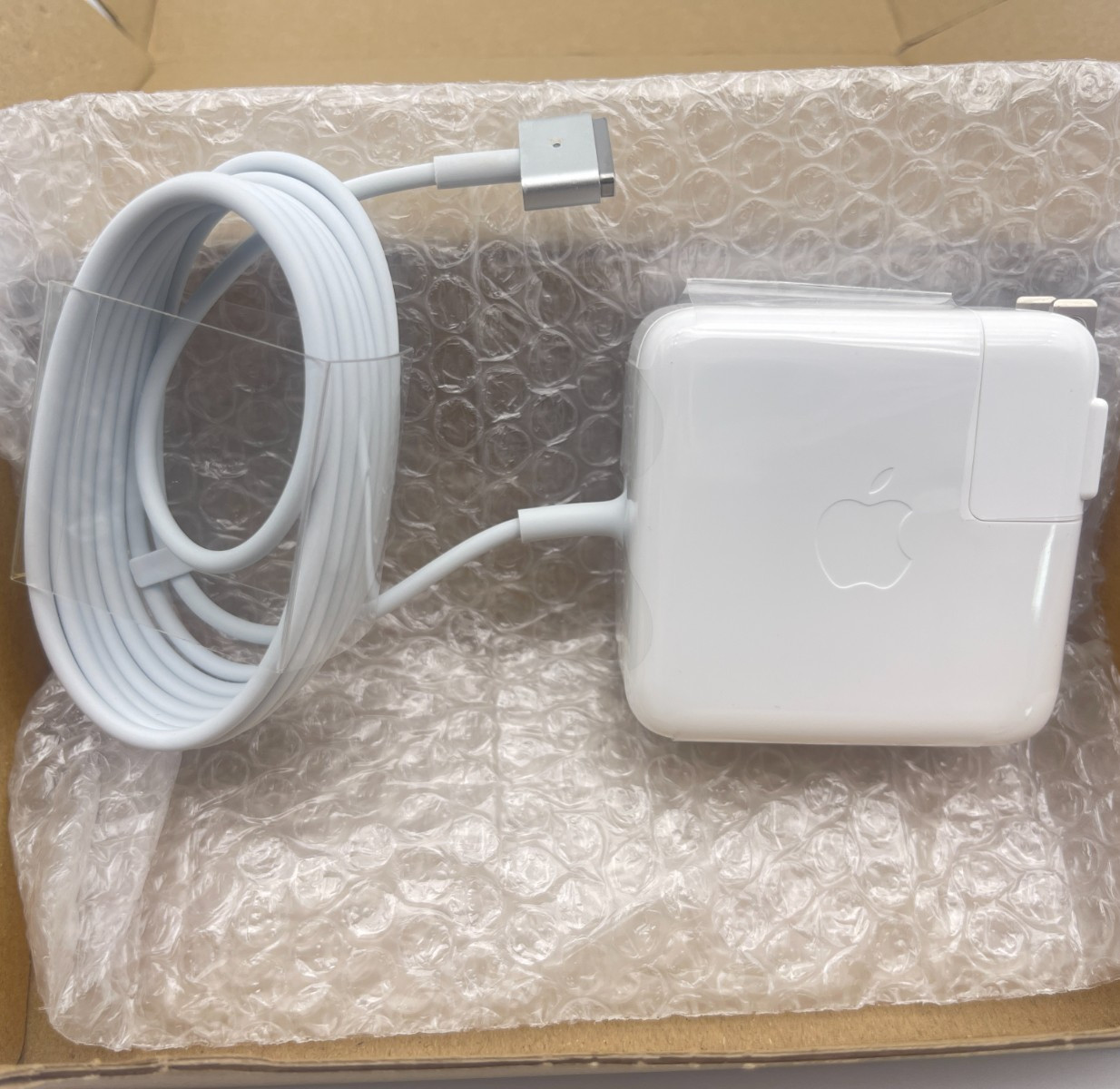 NEW OEM 45W MagSafe 2 Power Adapter For Apple Macbook Air Pro A1435 A1436 A1465