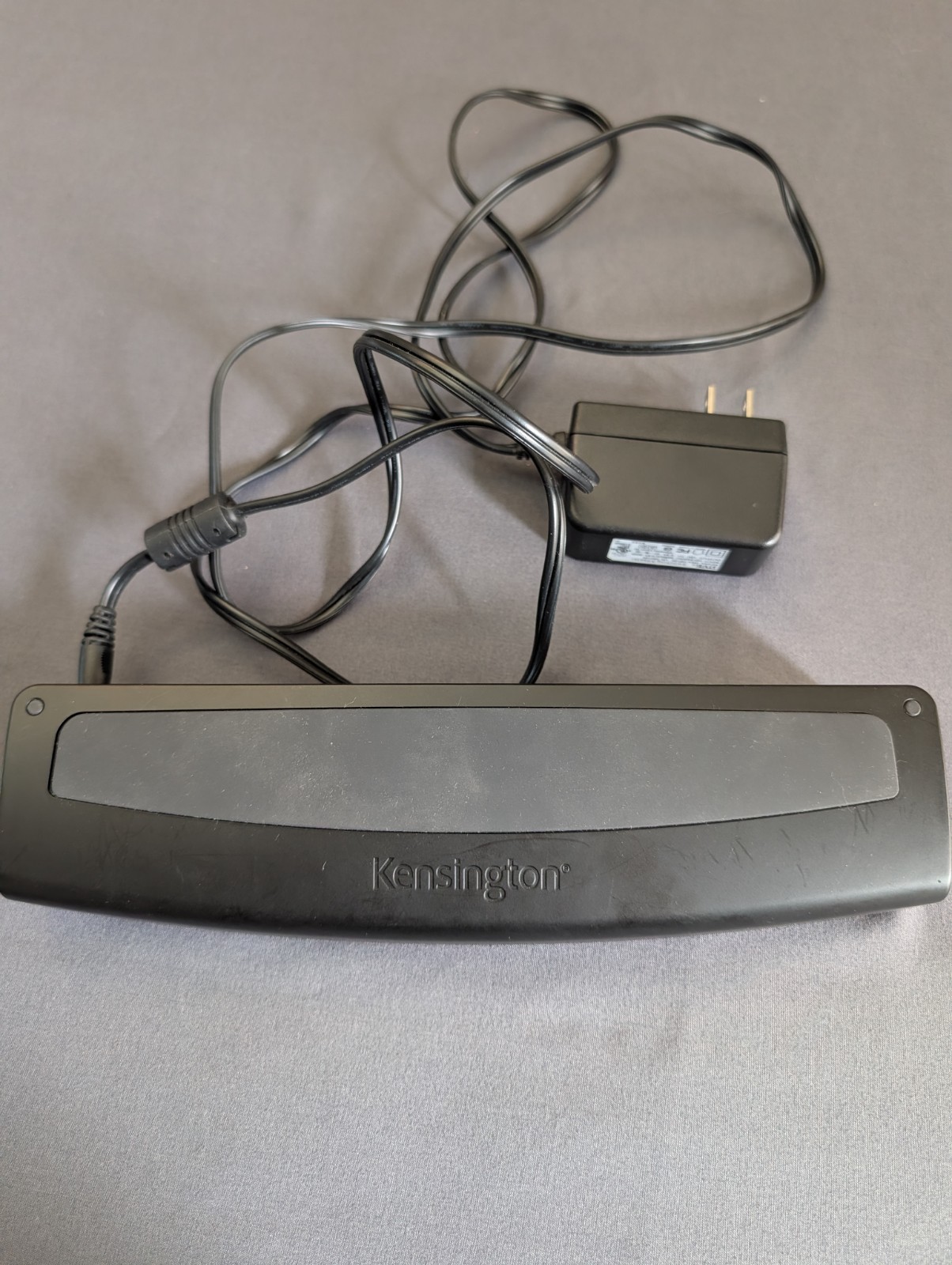 Kensington Docking Station w/ Power Adapter Ethernet USB 2.0 Audio, Black 